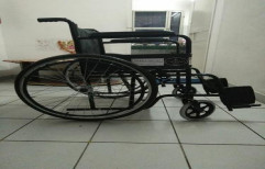 Hospital Wheel Chair Folding by HHW CARE PRODUCTS I Private Limited